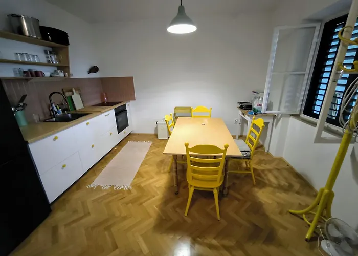 Lägenhet House Gusla