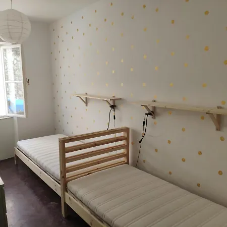 House Gusla Apartamento